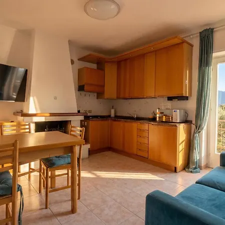 Di Family By Gardadoma Apartmán